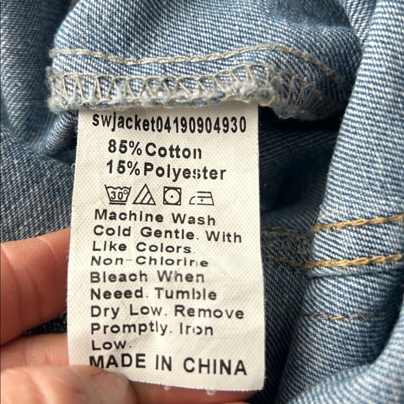 Shein Jean Jacket Denim Size L Not Your Girl Boom Boom Comic Pop Cotton/Poly - Picture 10 of 12